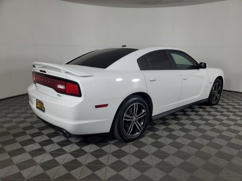 Used 2014 Dodge Charger R/T image 4