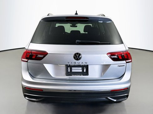Used 2022 Volkswagen Tiguan S w/ IQ.Drive Package image 6