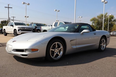 Used 2002 Chevrolet Corvette Convertible w/ Preferred Equipment Group2 image 6