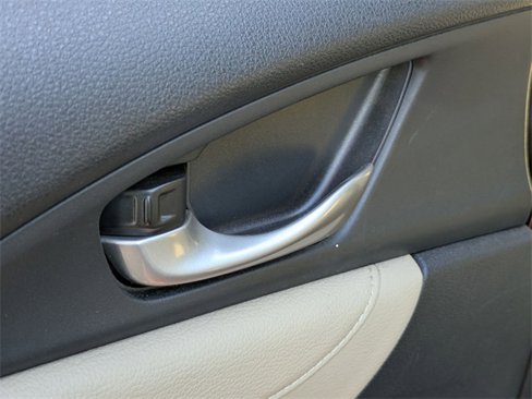 Used 2016 Honda Civic EX-L image 26
