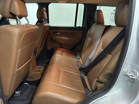 Used 2012 Jeep Liberty Limited image 26