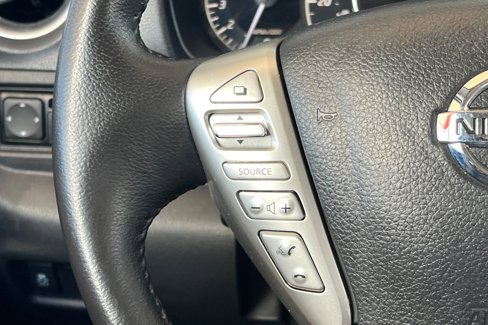 Used 2016 Nissan Versa Note SV image 26