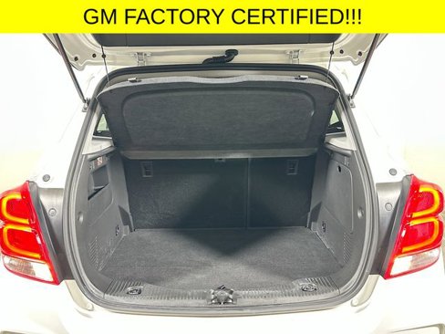 Certified 2022 Chevrolet Trax LT w/ LT Convenience Package image 23