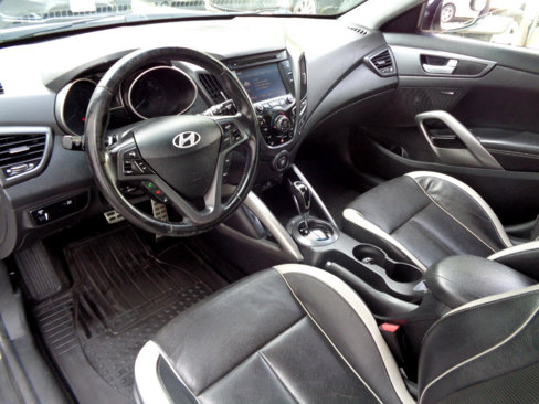 Used 2013 Hyundai Veloster Turbo image 24