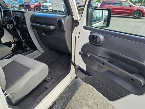Used 2010 Jeep Wrangler Sport image 13