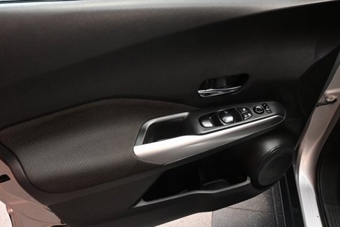 Used 2019 Nissan Kicks SV image 20