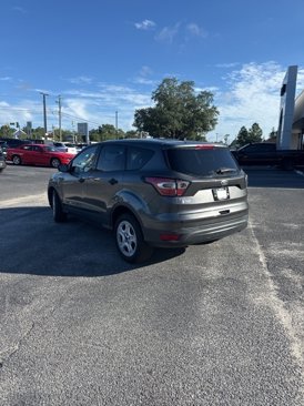 Used 2017 Ford Escape S image 2