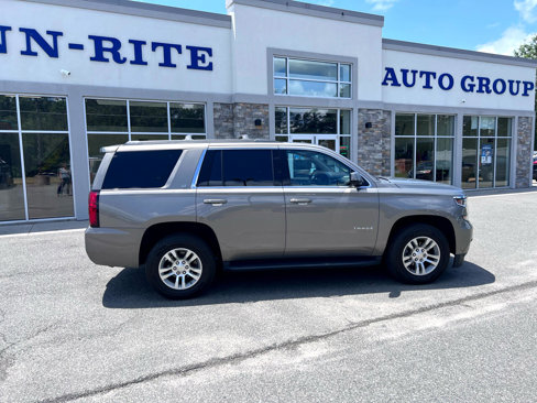 Used 2019 Chevrolet Tahoe LT w/ Luxury Package image 8