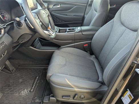 Used 2023 Hyundai Santa Fe SEL w/ Winter Weather Package image 13