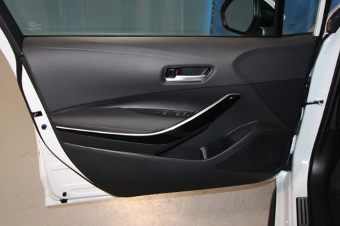 Used 2023 Toyota Corolla XSE image 5