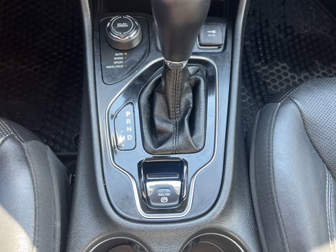 Certified 2019 Jeep Cherokee Limited image 36