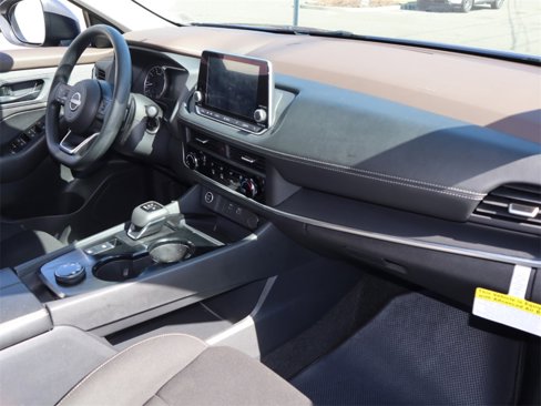 Certified 2023 Nissan Rogue S image 23