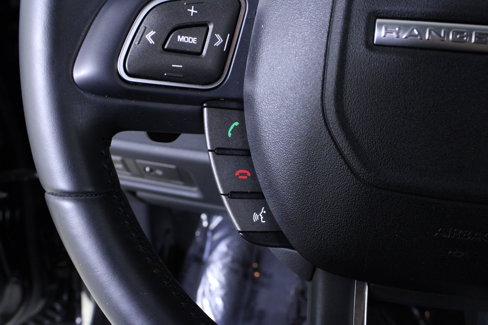 Used 2018 Land Rover Range Rover Evoque SE image 23