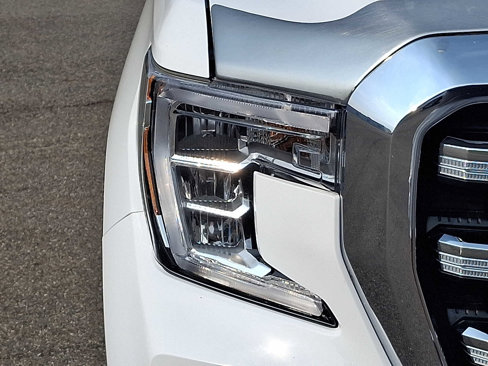 Used 2019 GMC Sierra 1500 SLE w/ SLE Value Package image 9