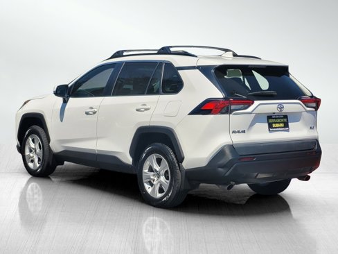 Used 2021 Toyota RAV4 XLE image 6