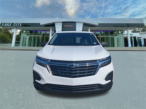 Used 2022 Chevrolet Equinox LS w/ Driver Confidence II Package image 8