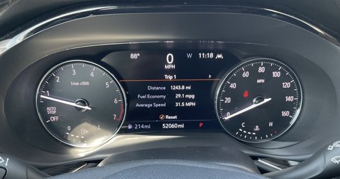 Used 2023 Buick Envision Essence image 8