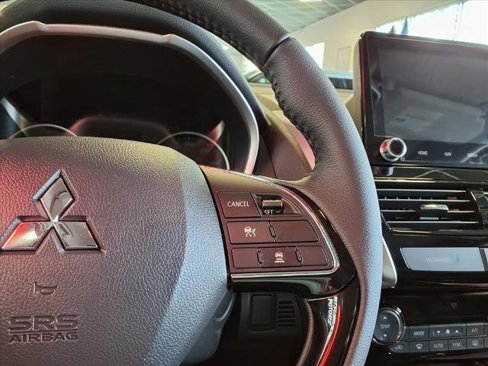 New 2025 Mitsubishi Eclipse Cross SE image 16