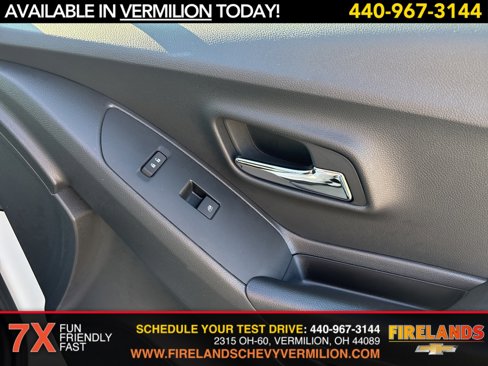 Certified 2022 Chevrolet Trax LT w/ LT Convenience Package image 22