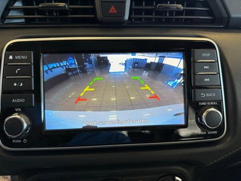 Used 2021 Nissan Versa S w/ Trunk Package image 14