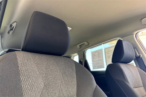 Used 2024 Nissan Rogue SV image 20