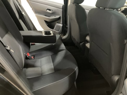Used 2021 Nissan Sentra SV image 21