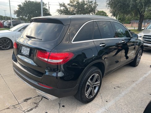 Used 2019 Mercedes-Benz GLC 300 image 3