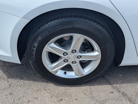Used 2019 Chevrolet Malibu LS image 35