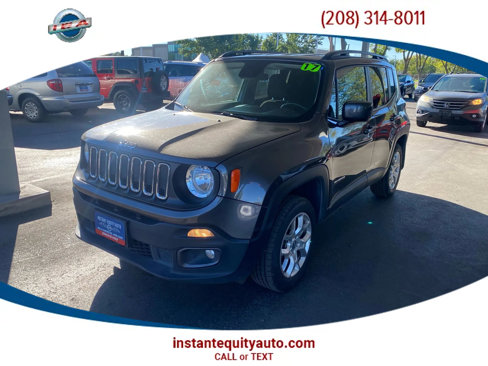 Used 2017 Jeep Renegade Latitude image 1