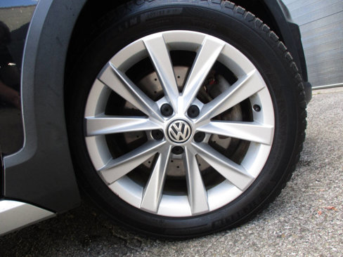 Used 2019 Volkswagen Golf Alltrack S image 95