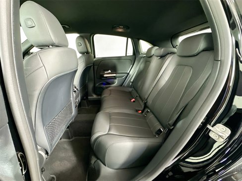 Certified 2025 Mercedes-Benz GLA 250 image 21