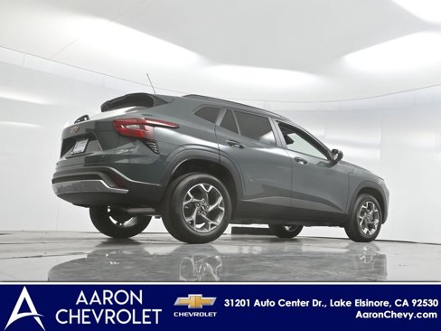 New 2025 Chevrolet Trax LT w/ Driver Confidence Package image 46