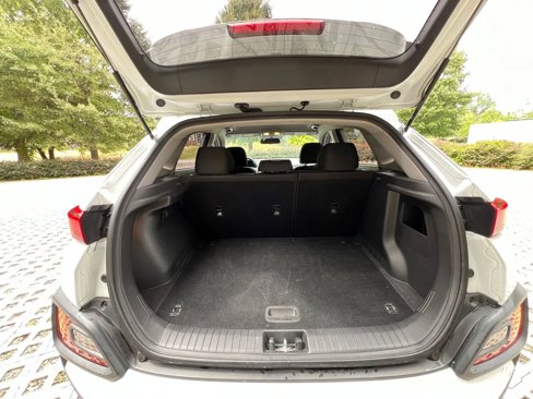 Used 2018 Hyundai Kona SE image 17