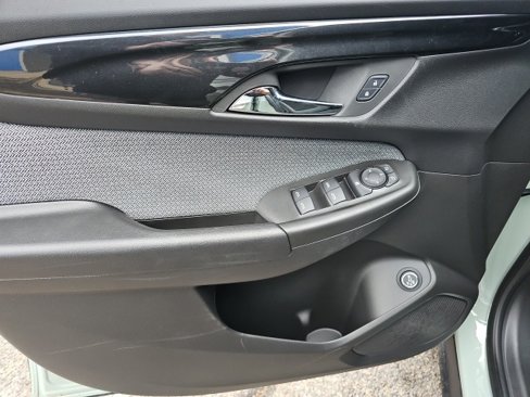 New 2025 Chevrolet TrailBlazer LT w/ Convenience Package image 9