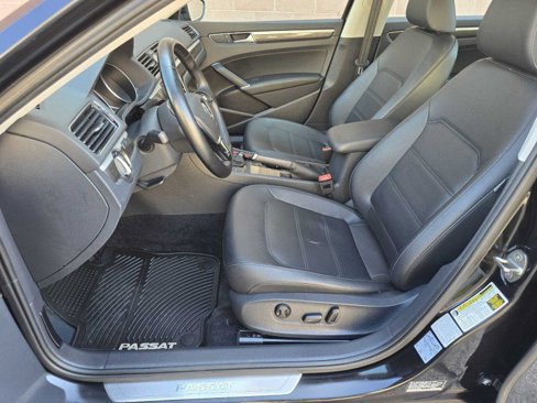 Used 2016 Volkswagen Passat 1.8T SE image 6