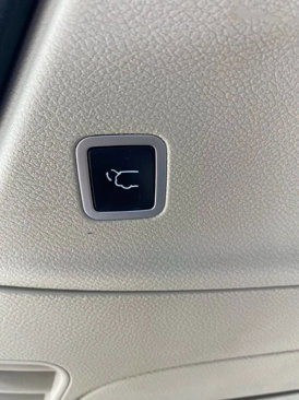 Used 2017 Chrysler Pacifica Limited w/ Advanced Safetytec Group image 35