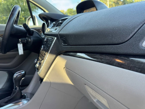 Used 2014 Buick Encore Leather image 26