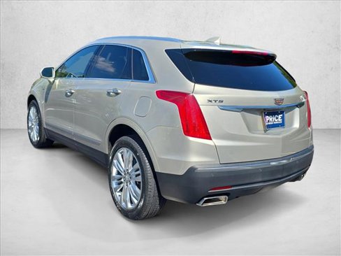 Used 2017 Cadillac XT5 Premium Luxury image 7