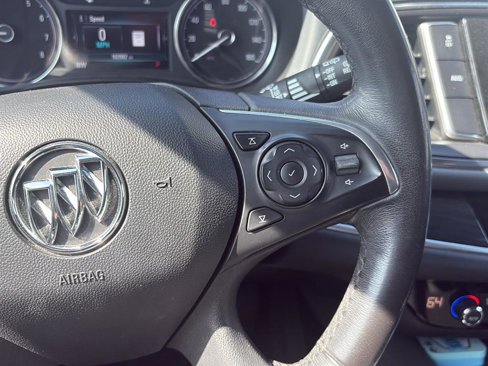 Used 2019 Buick Enclave Essence w/ LPO, Luxury Package image 15