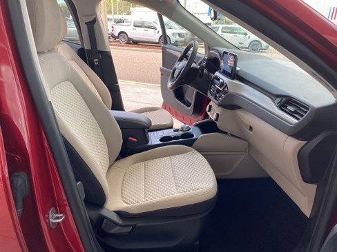 Certified 2022 Ford Escape SE image 14