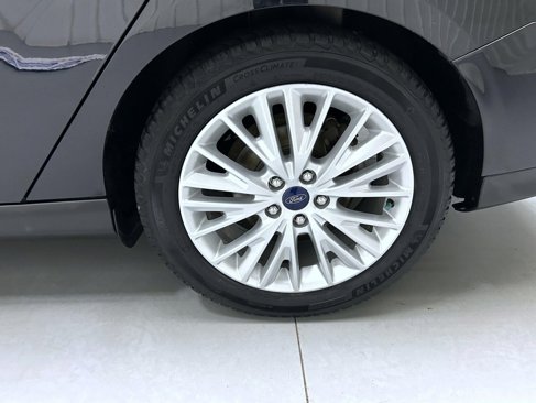 Used 2016 Ford Focus Titanium w/ Titanium Cold Weather Package image 22