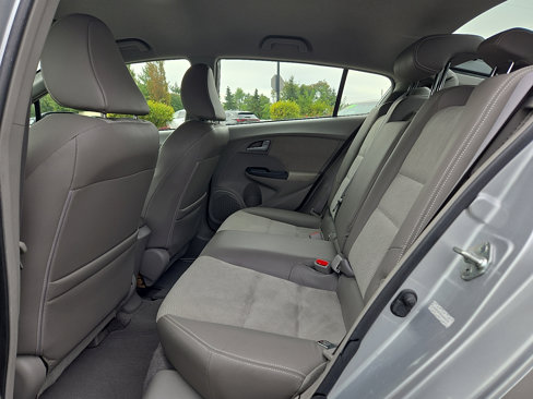 Used 2012 Honda Insight EX image 10