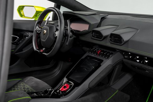 Used 2023 Lamborghini Huracan EVO image 32