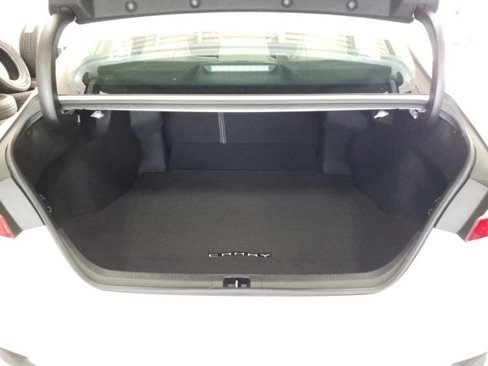 Used 2018 Toyota Camry LE image 16