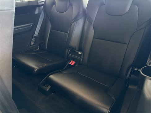 Certified 2022 Volvo XC60 T8 Inscription w/ Advanced Package image 14