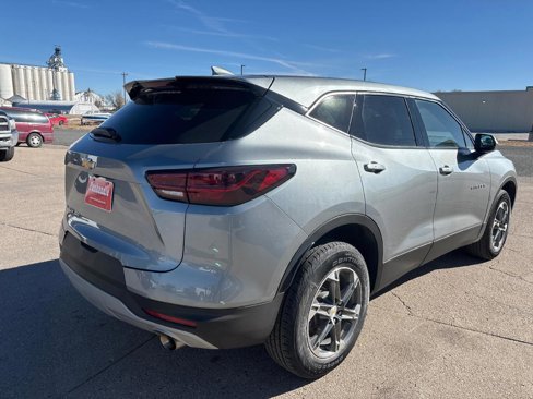 Used 2023 Chevrolet Blazer LT w/ Driver Confidence Package image 10