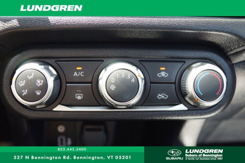 Used 2023 Nissan Versa S image 18