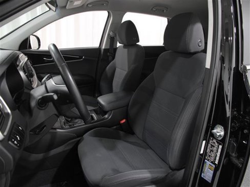 Used 2020 Kia Sorento LX w/ LX I4 Convenience Package image 5