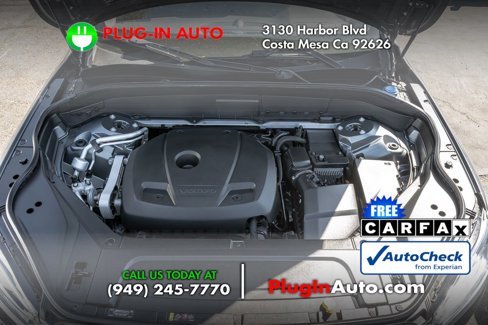 Used 2016 Volvo XC90 T6 Momentum w/ Vision Package image 16