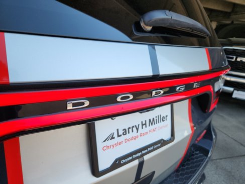 Used 2018 Dodge Durango SRT w/ SRT Interior Appearance Group image 23
